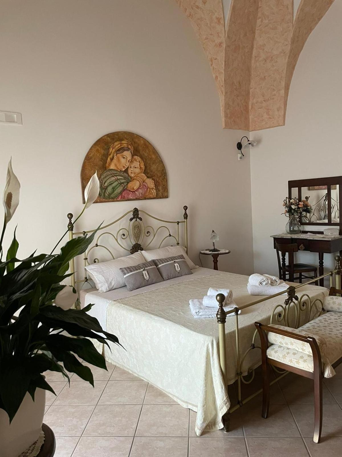 Donna Concetta Casa Vacanze Felline Oda fotoğraf